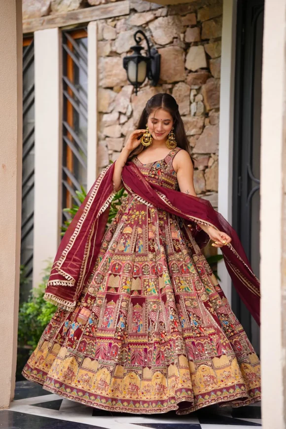 Jharokha Heavy Maxi Set - Image 3
