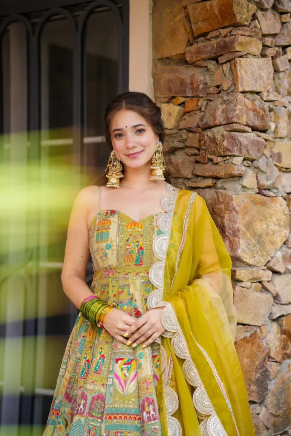 Dastaan Yellow Maxi Set - Image 2