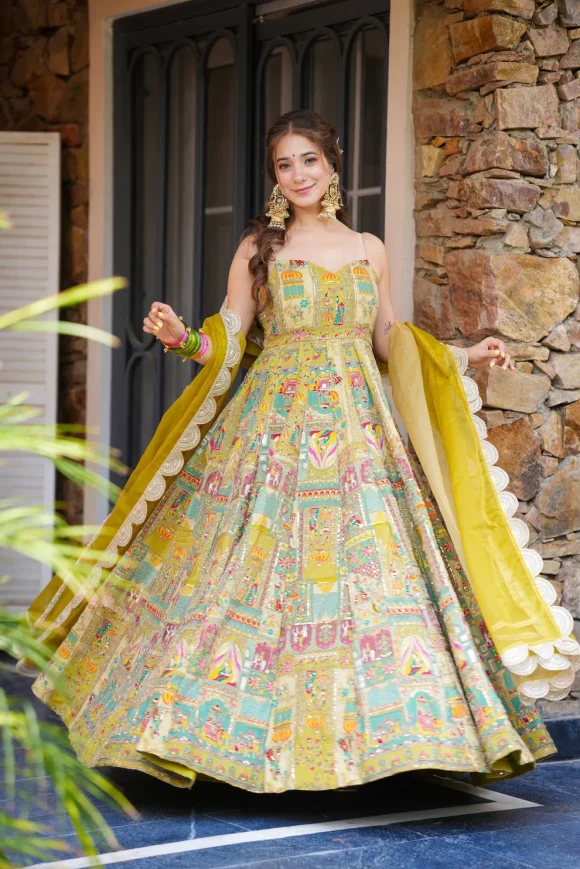 Dastaan Yellow Maxi Set - Image 3