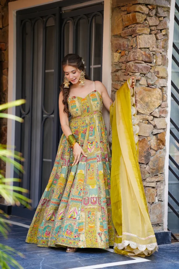 Dastaan Yellow Maxi Set - Image 4