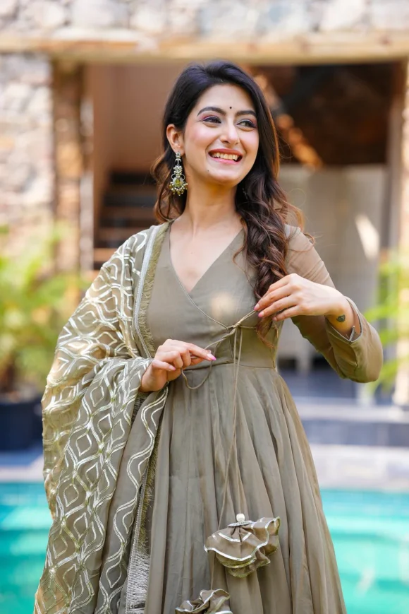 Rustic Rajwada Olive Kurta Set - Image 2