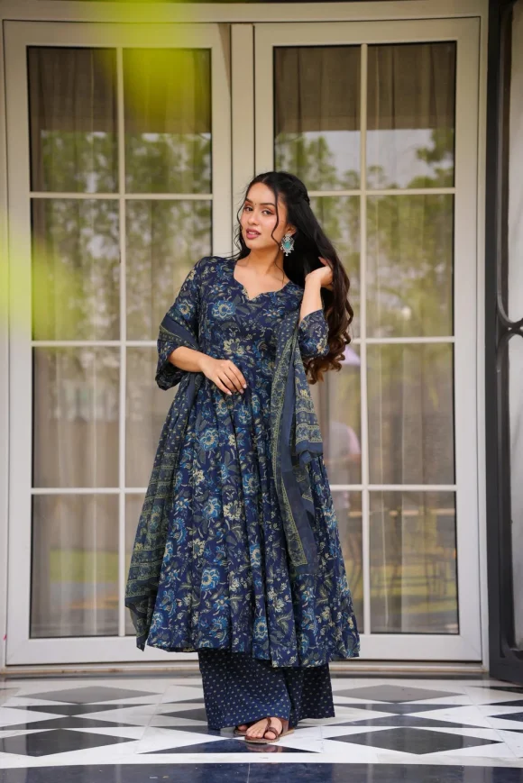 Indigo Reverie Cotton Suit Set - Image 4