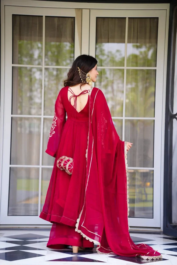Rajasthani Rouge Suit Set - Image 7