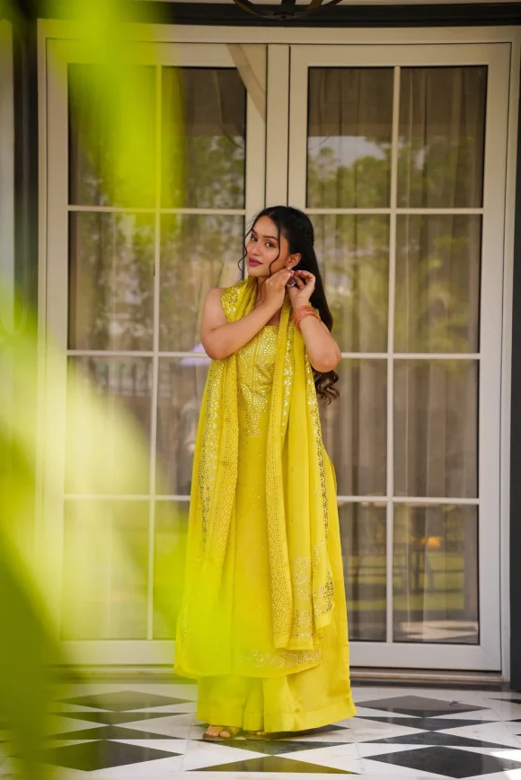 Lemon Luxe Kurta Set - Image 3