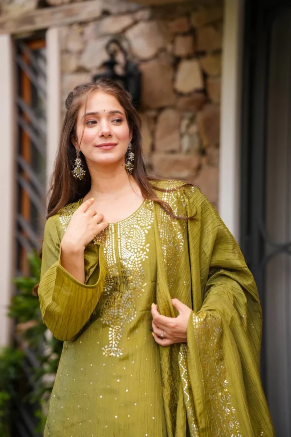 Miesha Cosmos Kurta Set - Image 2