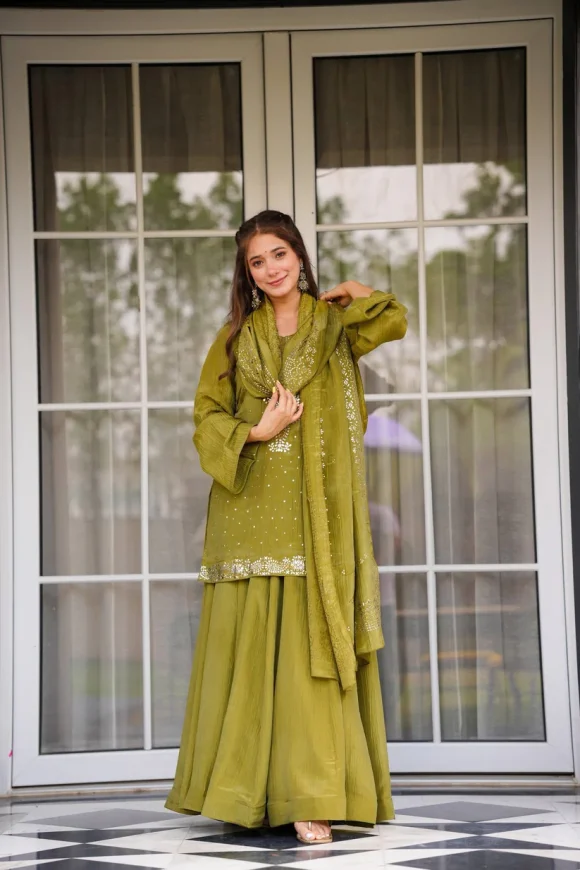 Miesha Cosmos Kurta Set - Image 3