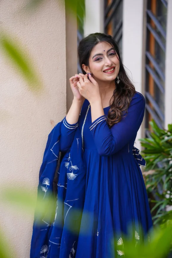 Vartika Blue Cotton Suit Set - Image 2