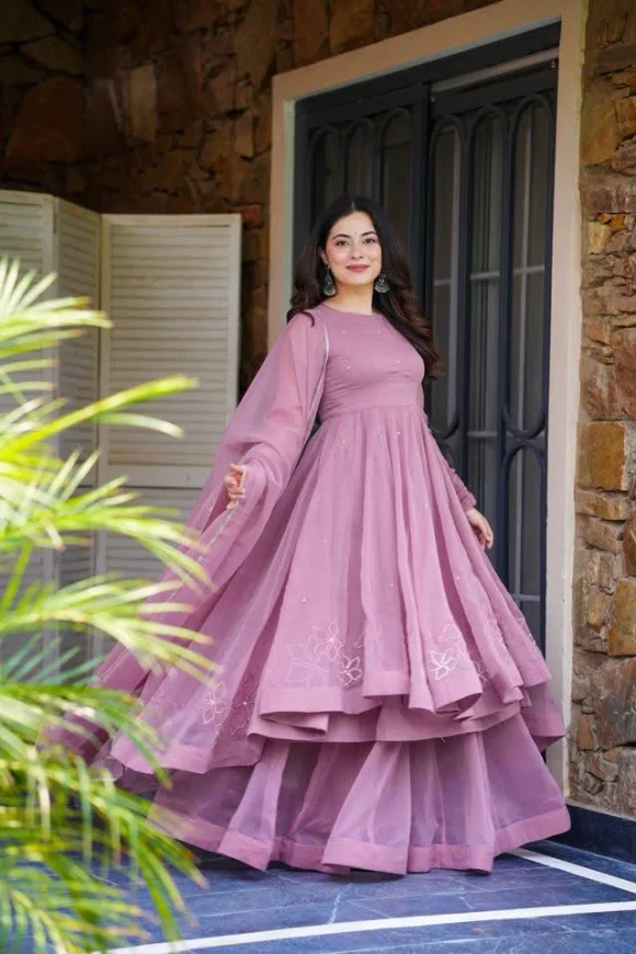 Trishika Organza Suit Set - Image 5
