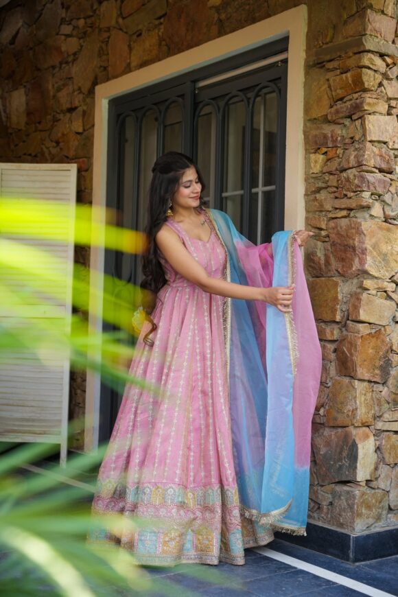 Dreamscape Pink Maxi Set - Image 4