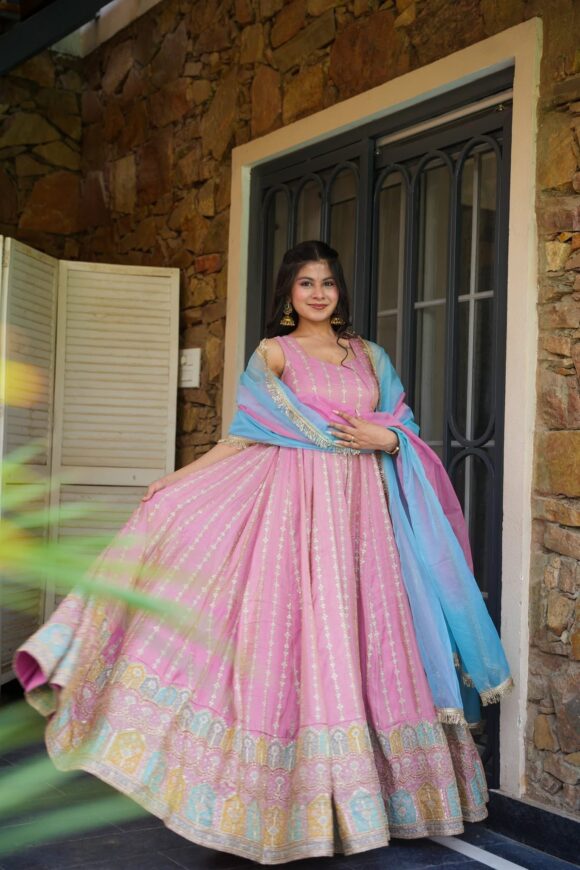Dreamscape Pink Maxi Set - Image 5