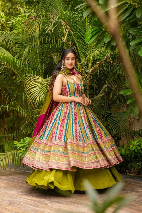 Firoza Fable Heavy Suit Set - Image 5