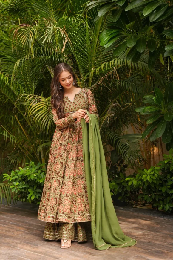 Floral Rustique Cotton Suit Set - Image 5