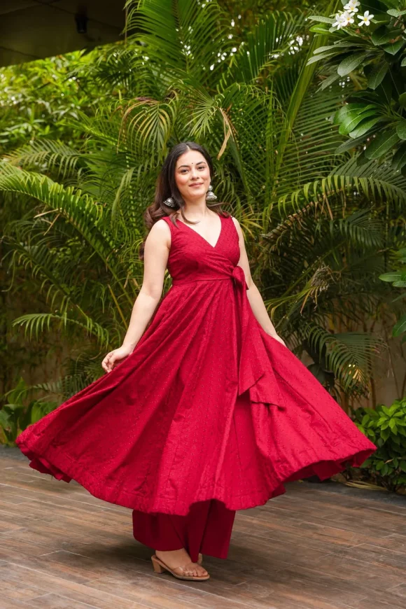 Kumudini Kurta Set - Image 3